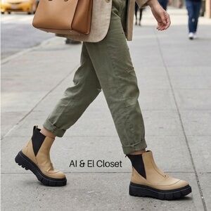 Sorel Caribou X Chelsea WP Tan Waterproof Chunky Lug Boots Women’s 10 New In Box